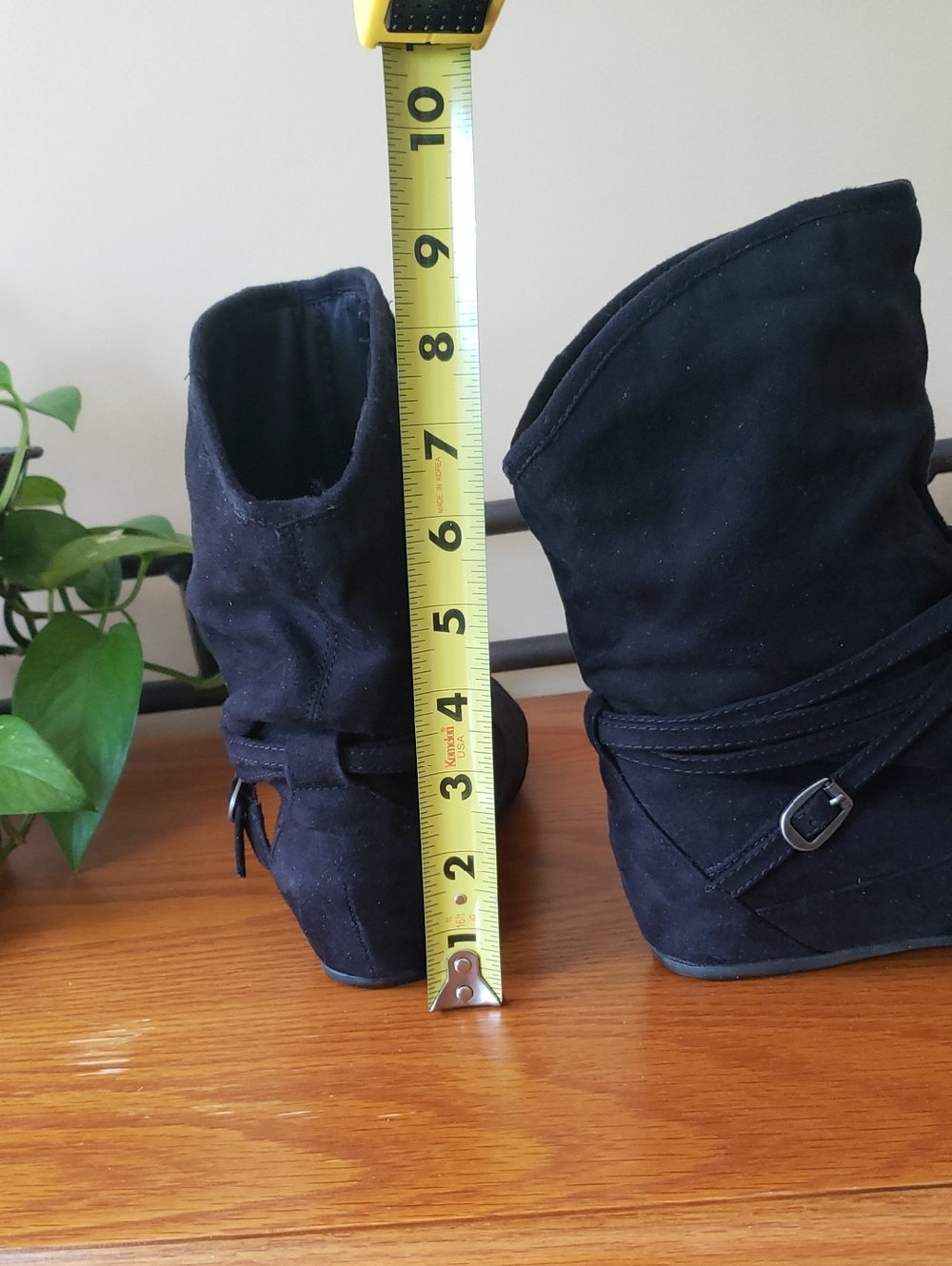 Michael Shannon Black Faux-suede Slouchy Ankle Boots with Wrap Strap Size: 7 - Picture 8 of 16